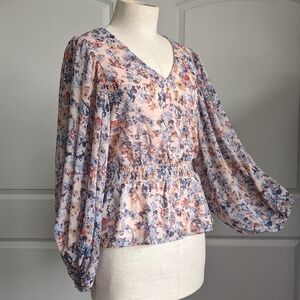1. State Blouse V-Neck Long Sleeves Sheer Floral Peplum Waist Pink Blues M NWT